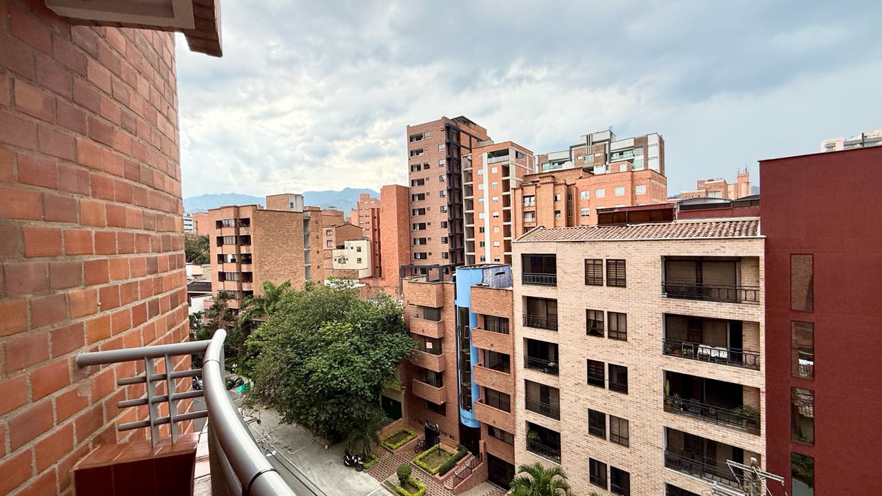 Apartamento en Venta, 2do parque de Laureles, Medellín