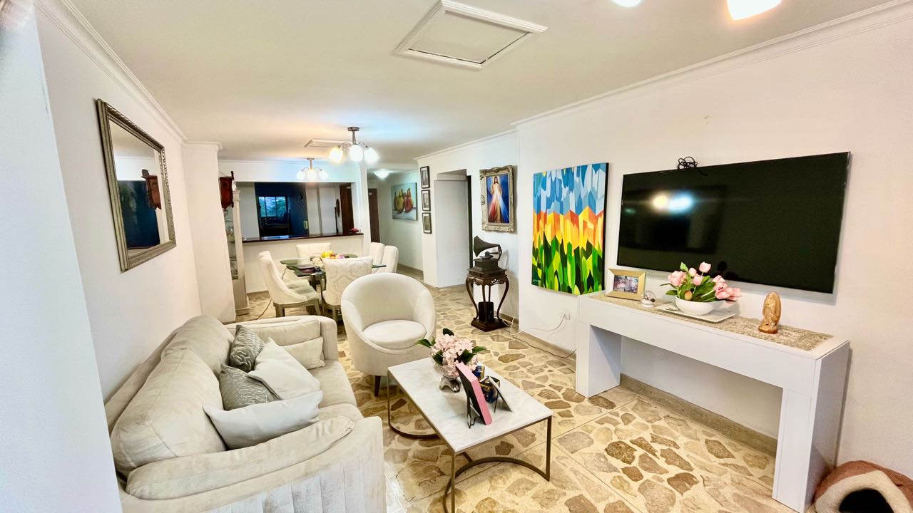 Proyecto internacional - Skyline Residences