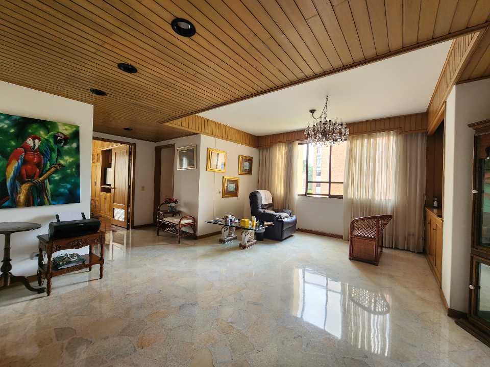 APARTAMENTO EN VENTA ED. CAMINO DEL RIO