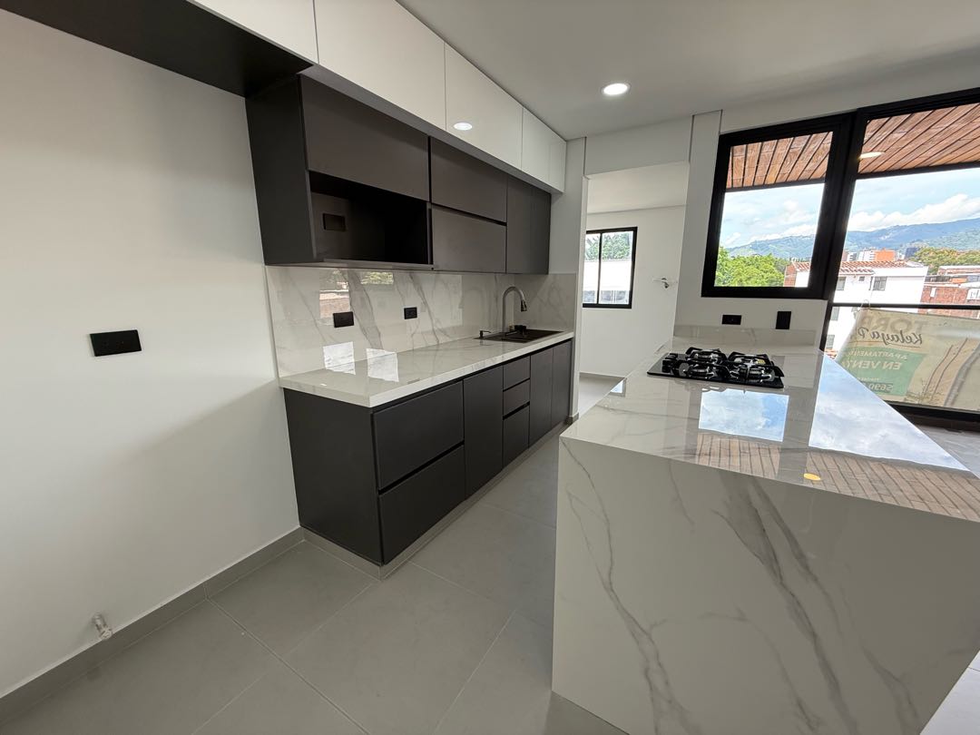 APARTAMENTO EN VENTA EN LAURELES ESTADIO