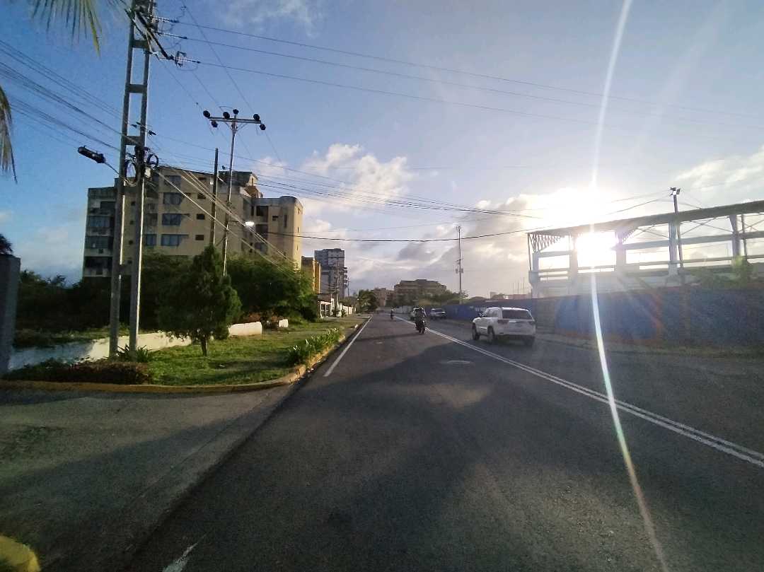 Apartamento en Venta en Tucacas Venezuela EM-9763828 - Foto 2