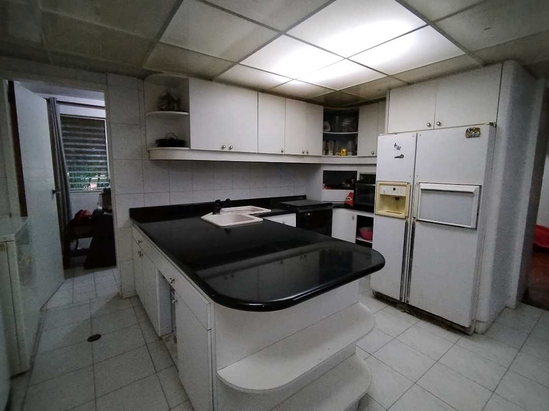 Apartamento en venta en Valencia urb.La Viña  EM-9580766 - Foto 5