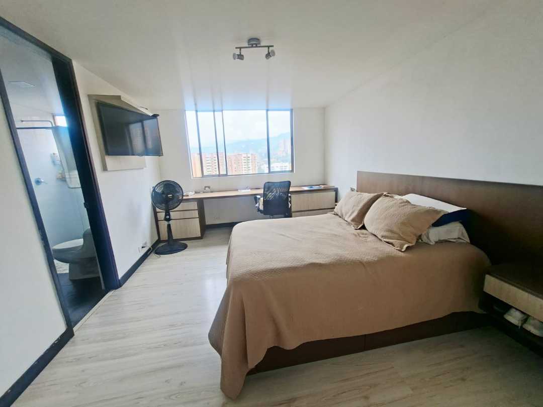 Apartamento en venta la inferior Poblado TP17 cerca a los Balsos