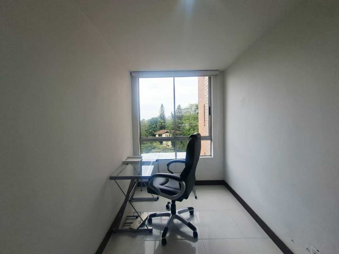 Apartamento en venta Loma del Esmeraldal Envigado SN11