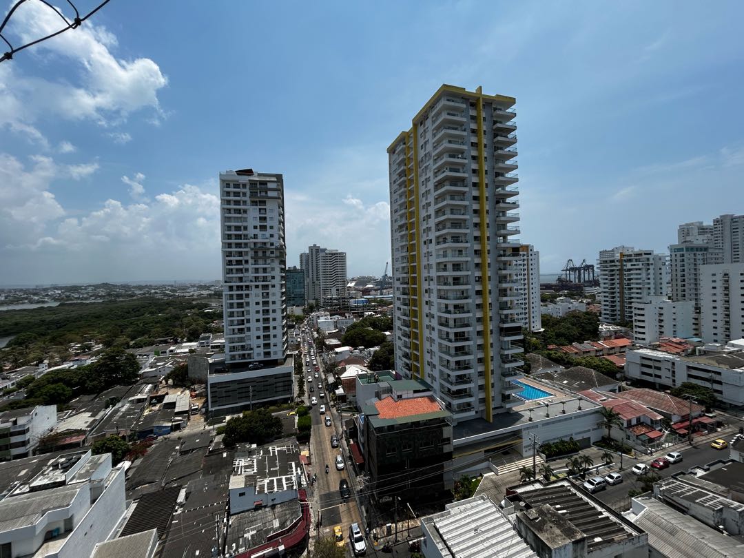 Proyecto internacional - Skyline Residences