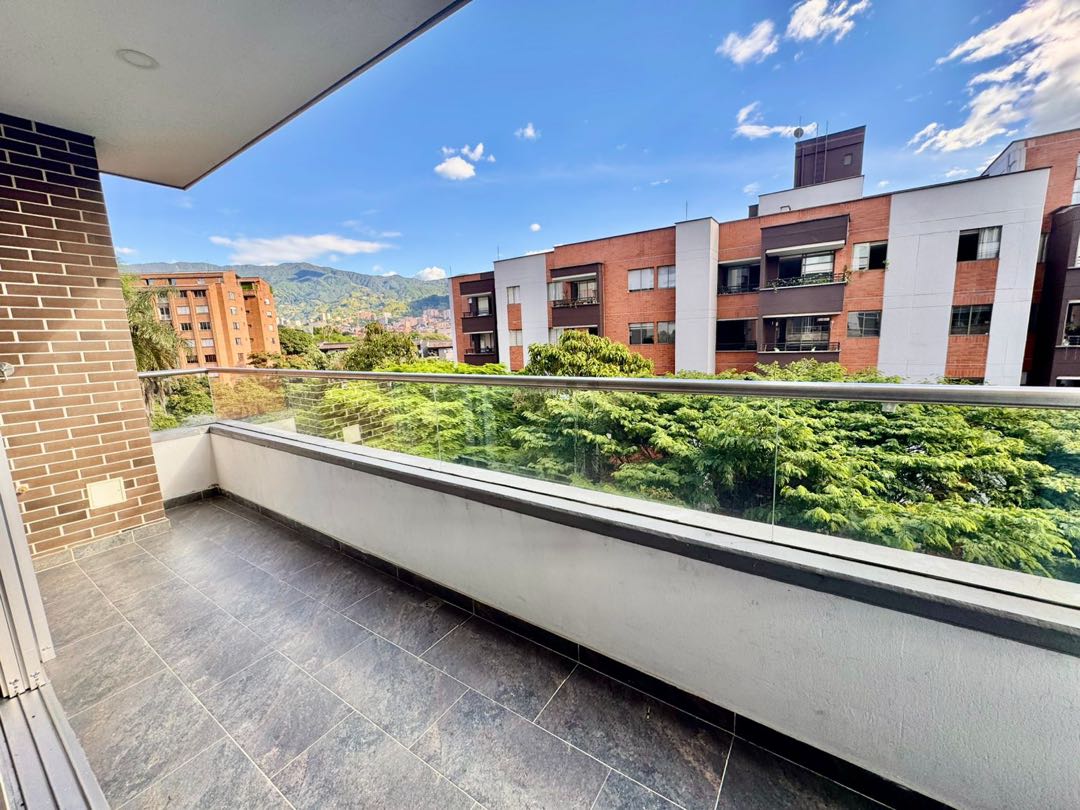 Apartamento en venta o arriendo en envigado