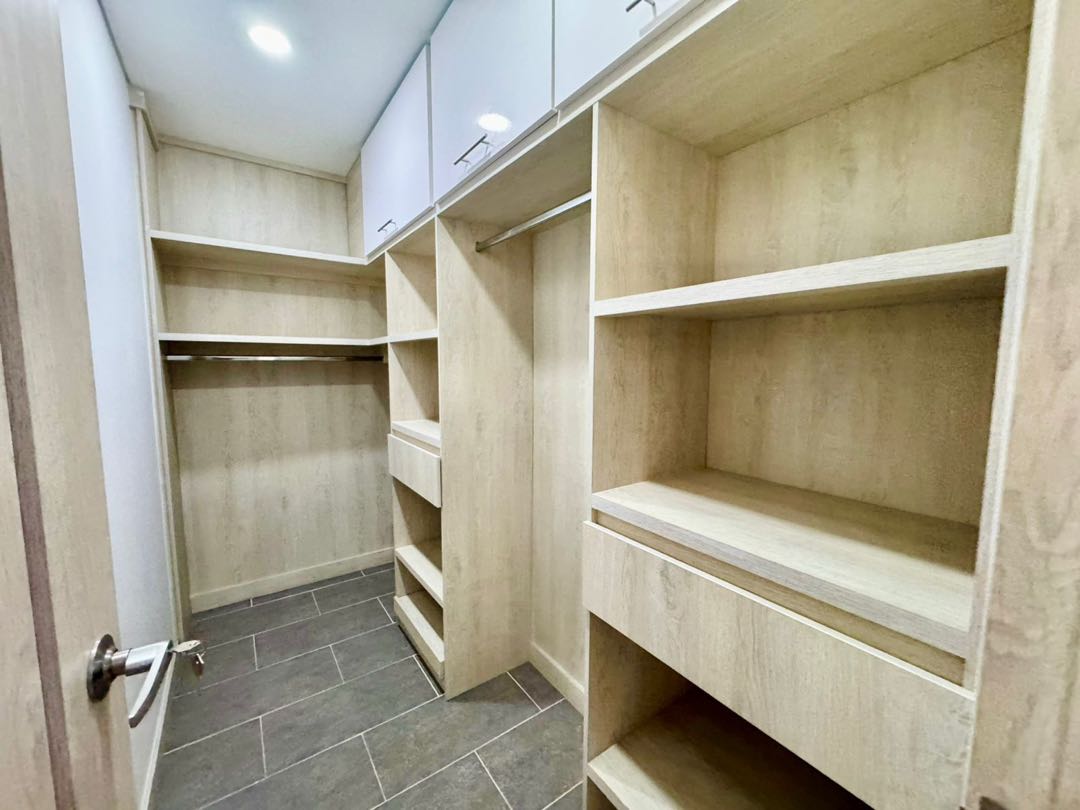 Apartamento en venta o arriendo en envigado