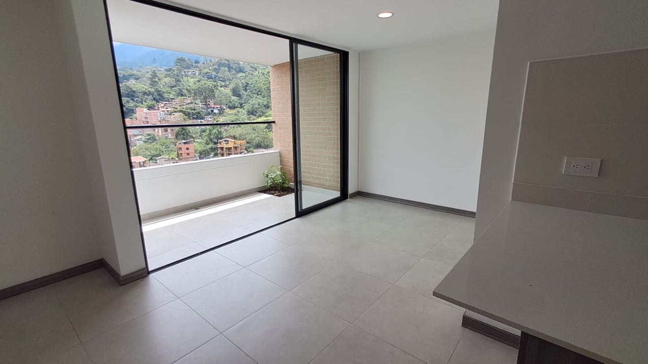 Apartamento en venta o arriendo en Camino verde