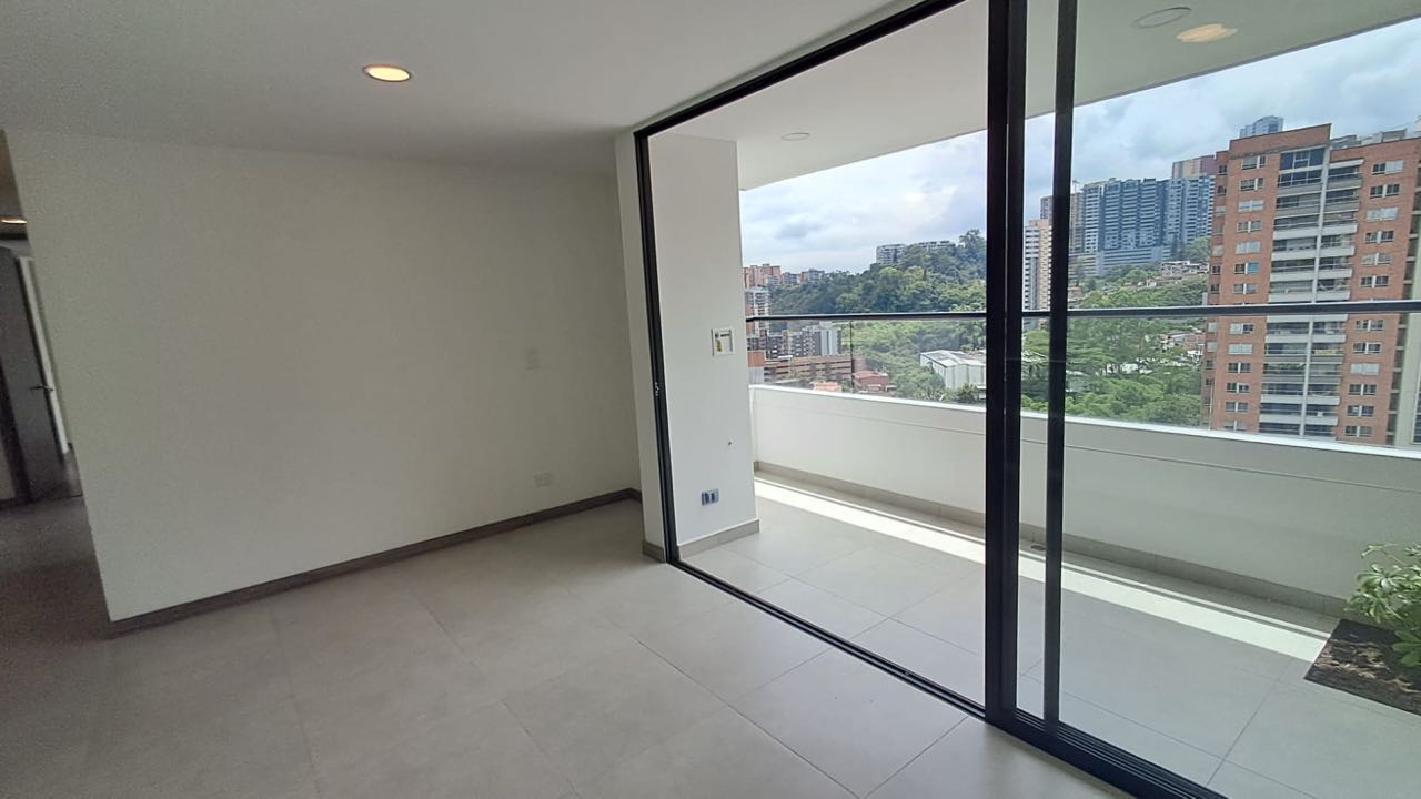 Apartamento en venta o arriendo en Camino verde