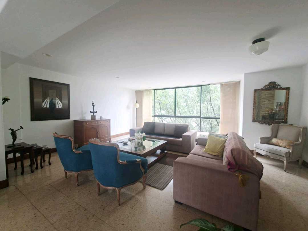 Apartamento en venta Poblado cerca a la inferior CSM