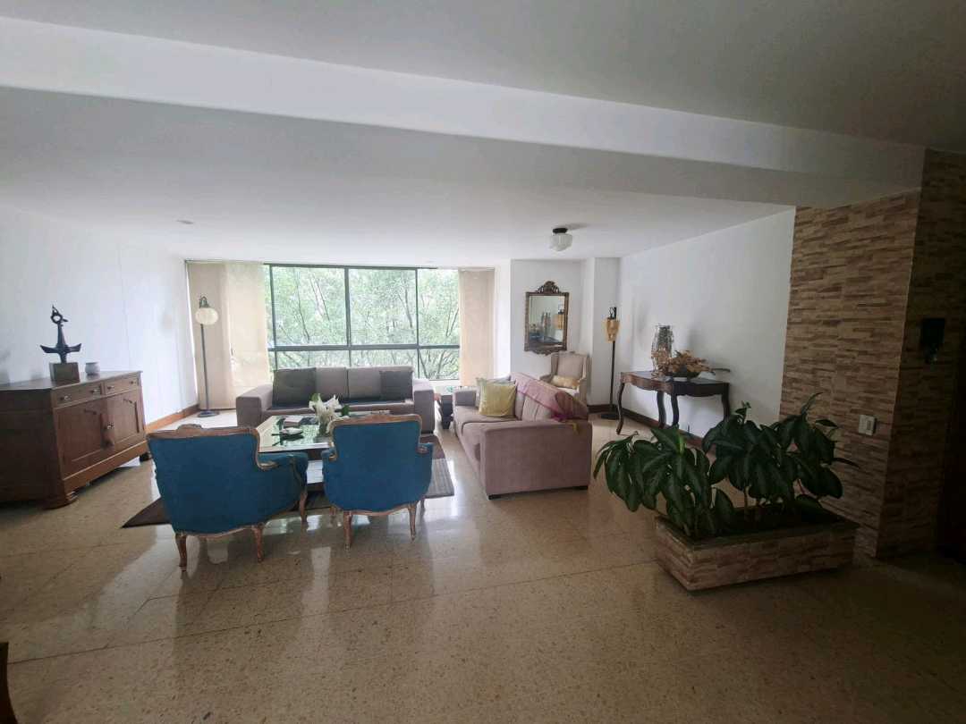 Apartamento en venta Poblado cerca a la inferior CSM