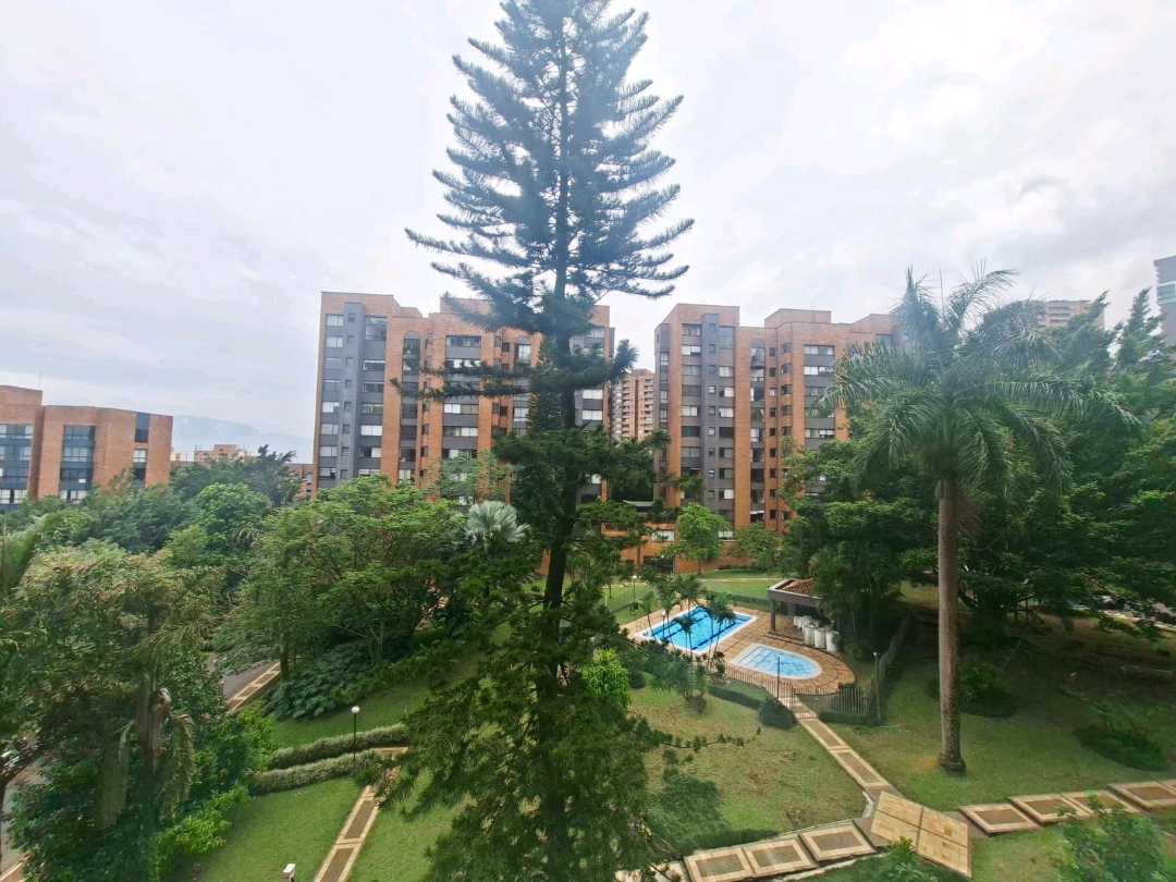 Apartamento en venta Poblado cerca a la inferior CSM
