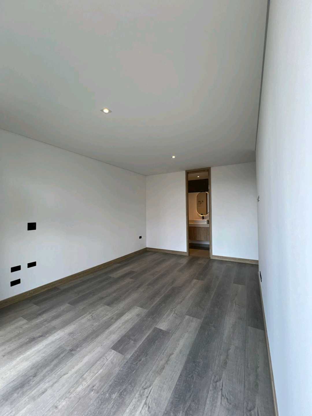 Apartamento en venta en Medellín, Castropol para estrenar