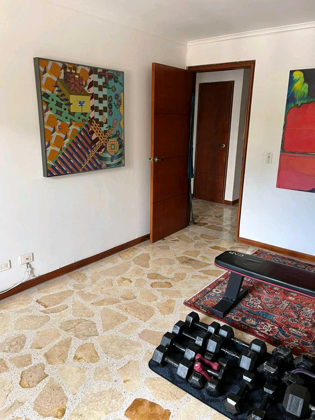 Apartamento en venta Poblado cerca a las Palmas y Castropol