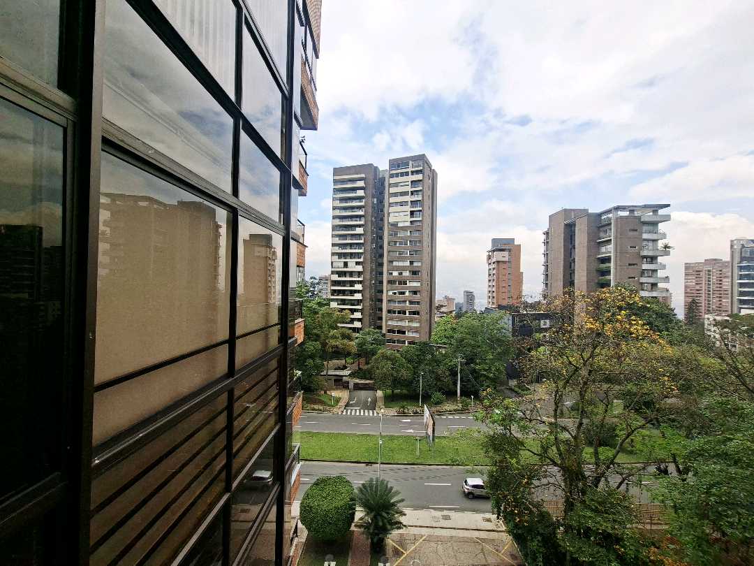 Apartamento en venta Poblado Los Parra