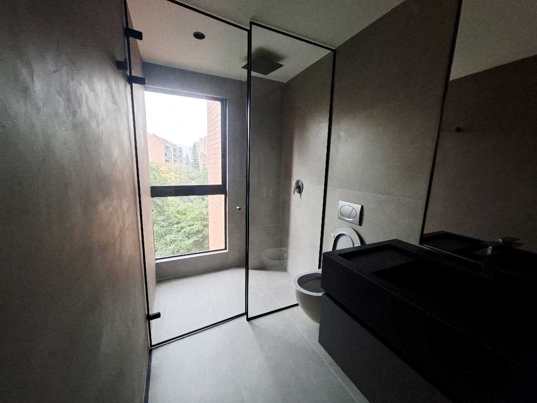 Apartamento en venta Poblado Los Parra