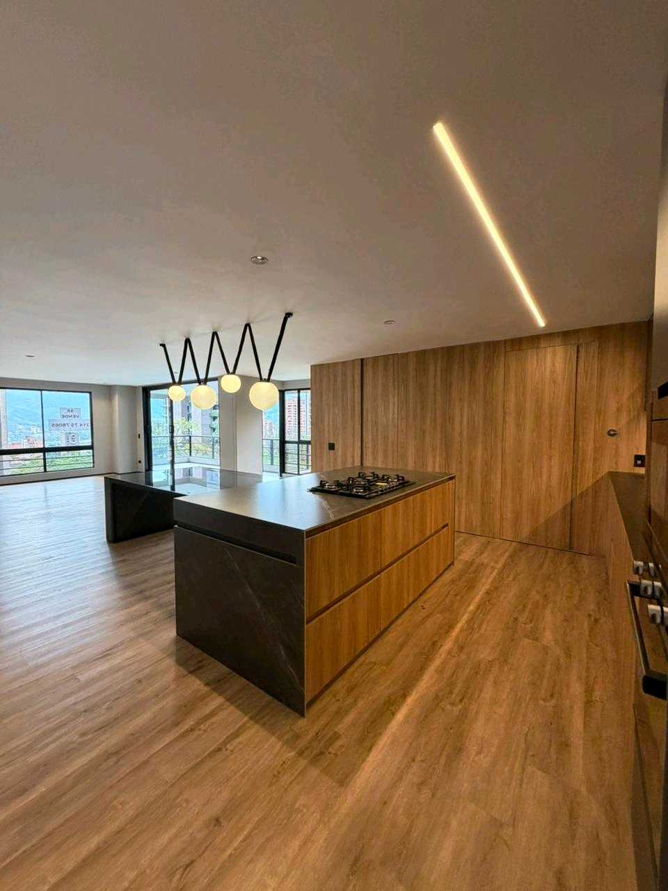 Apartamento en venta Poblado Los Parra