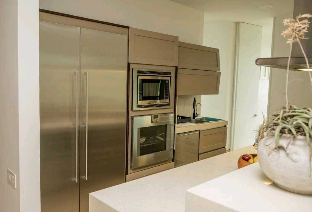 Apartamento en venta Poblado Los Balsos alto valor.