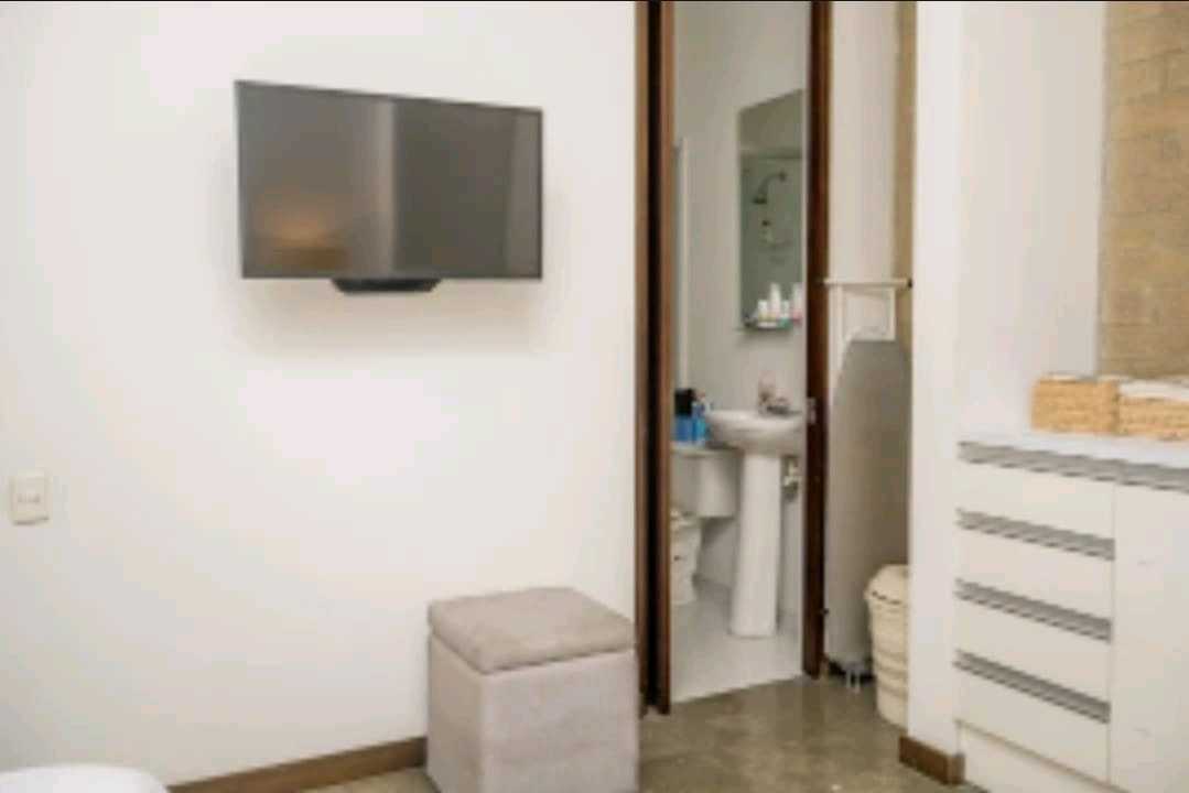 Apartamento en venta Poblado Los Balsos alto valor.