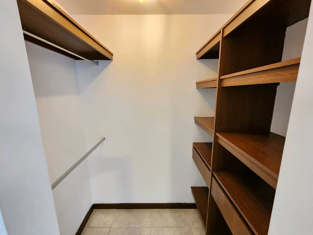 Apartamento en venta en envigado altos de las flores