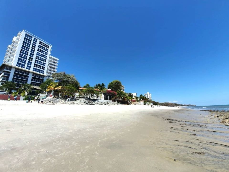 Apartamento en venta y alquiler en Playa Corona — foto 1