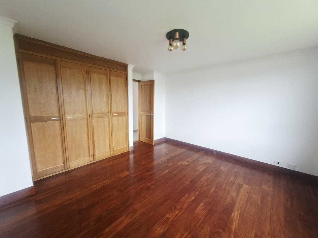 Apartamento en venta y arriendo El Campestre Poblado