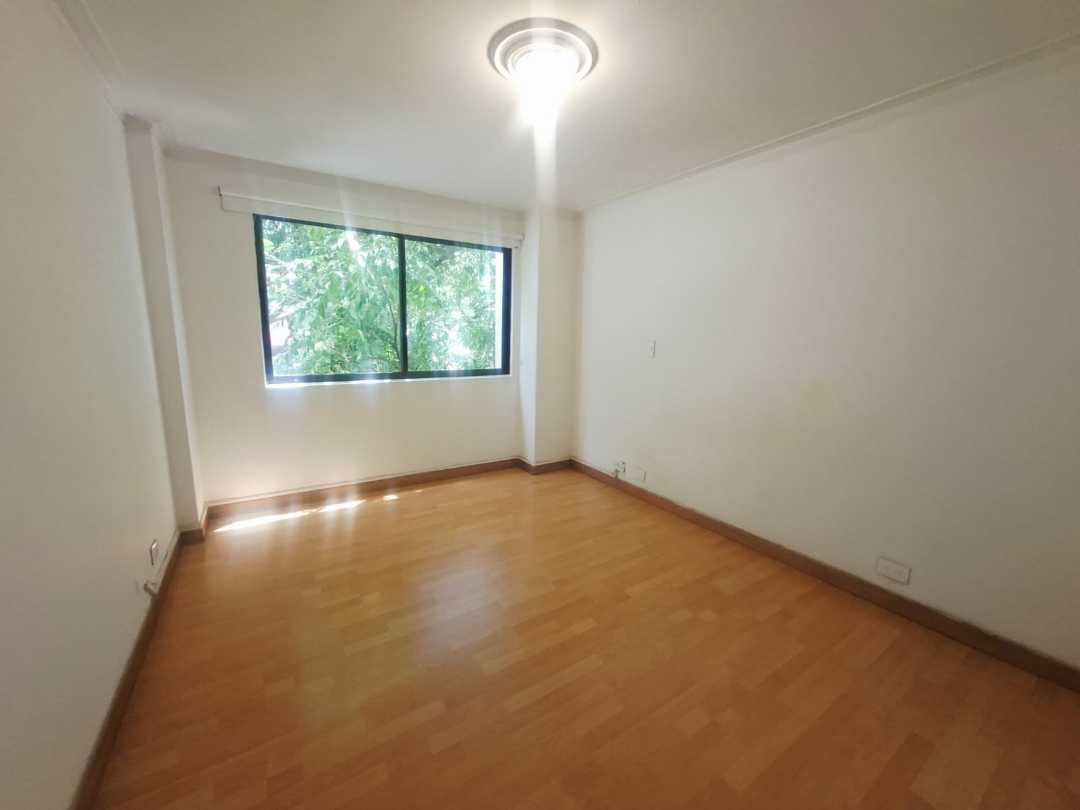 Apartamento en venta y arriendo Santa María de los Angeles P4