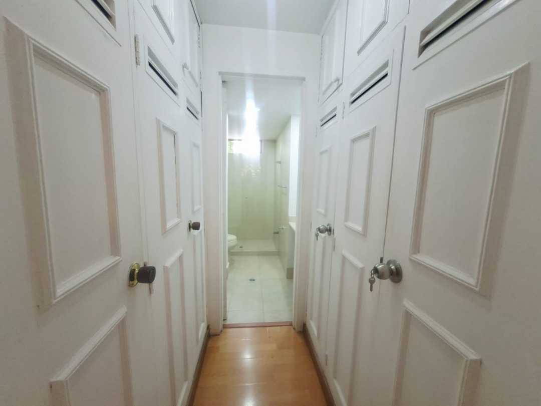 Apartamento en venta y arriendo Santa María de los Angeles P4