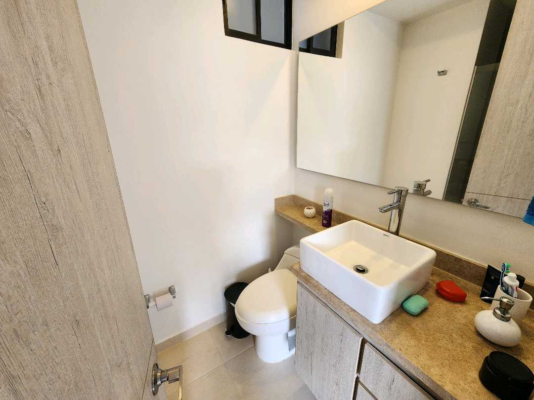 Apartamento en venta en sabaneta las lomitas