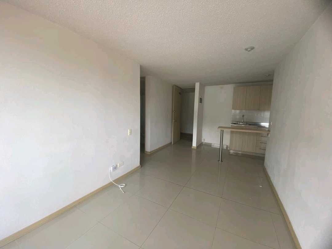 Apartamento Familiar con Excelente Vista en Bello, Antioquia