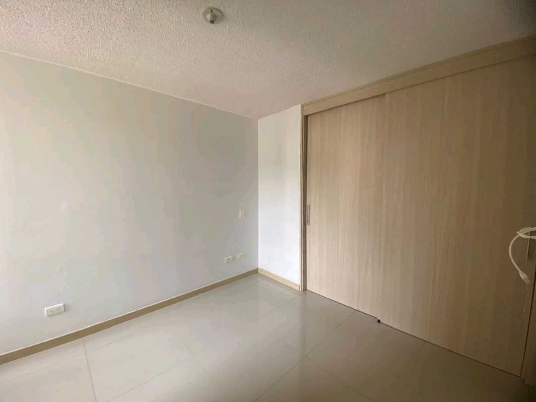 Apartamento Familiar con Excelente Vista en Bello, Antioquia