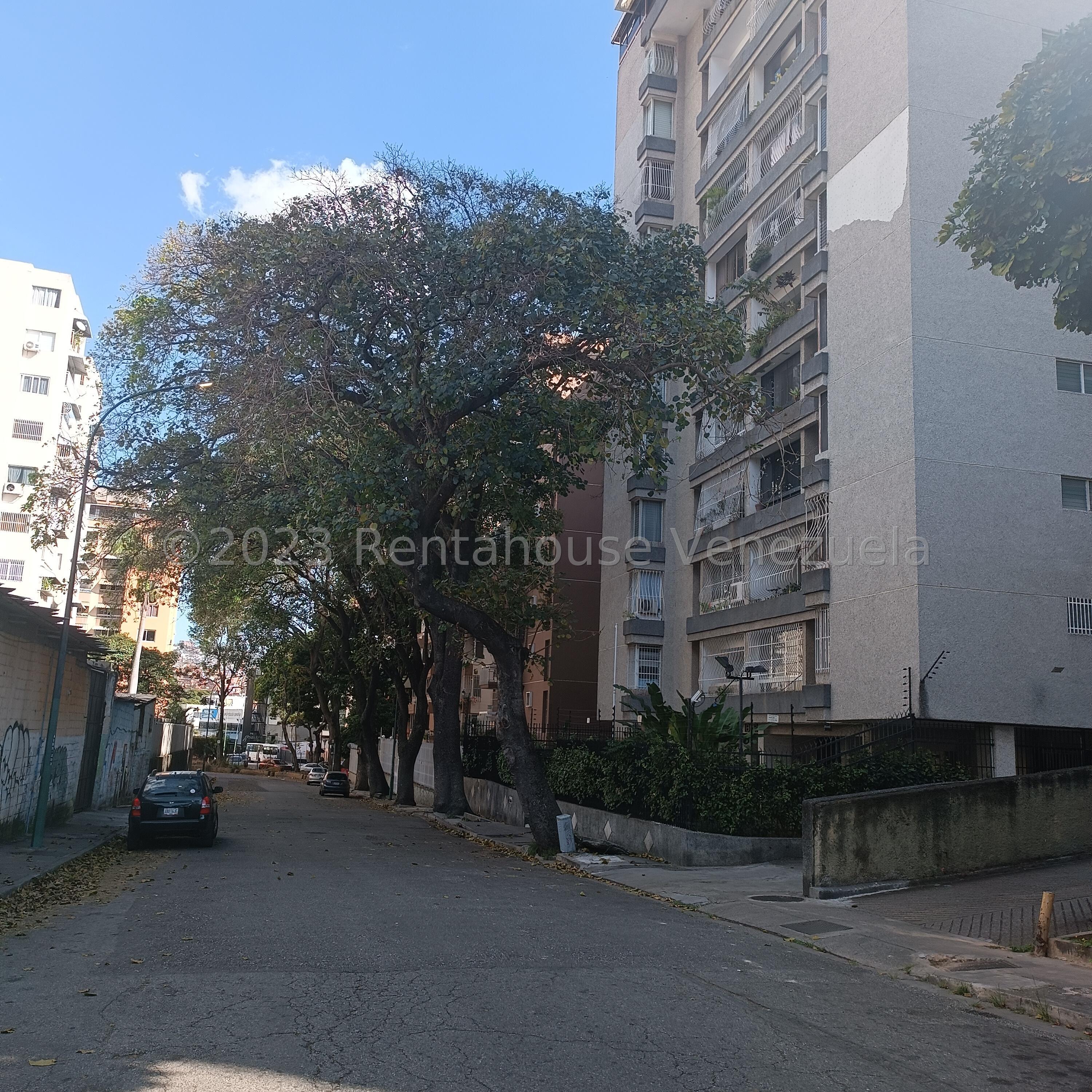Apartamento - La Urbina - Caracas