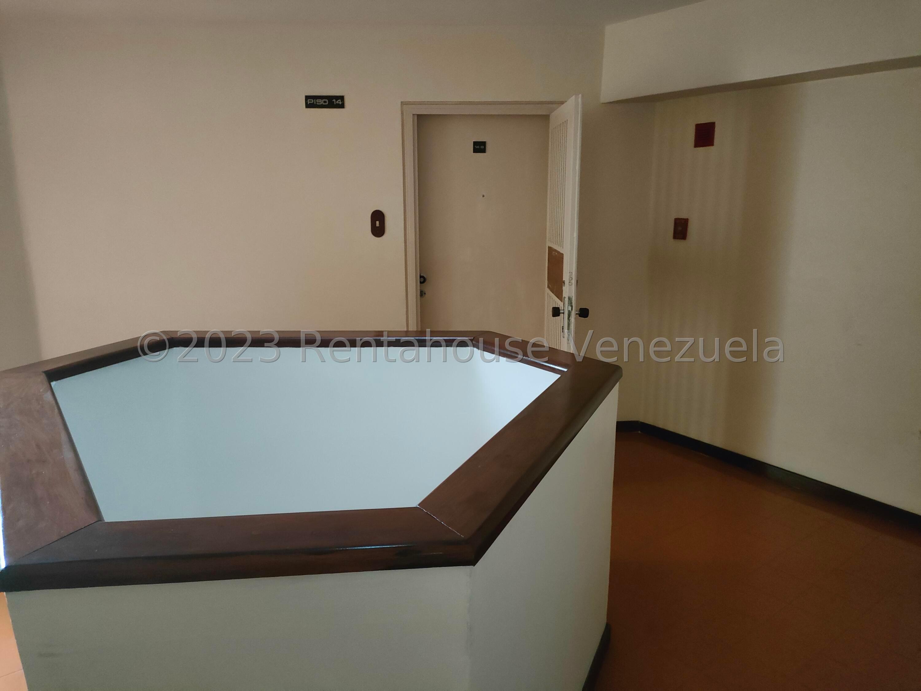 Apartamento - Lomas de Prados del Este - Caracas