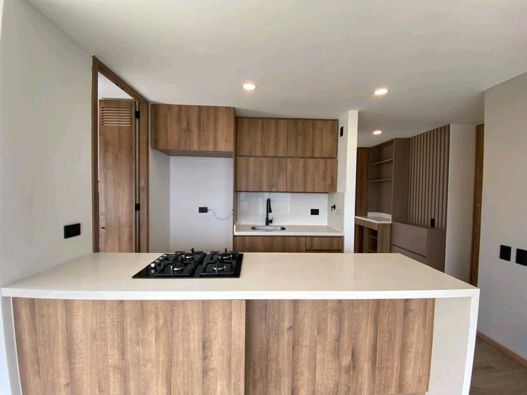 Apartamento Nuevo Para Arriendo en Envigado, Medellín