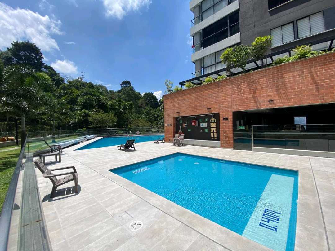 Apartamento Nuevo Para Arriendo en Envigado, Medellín