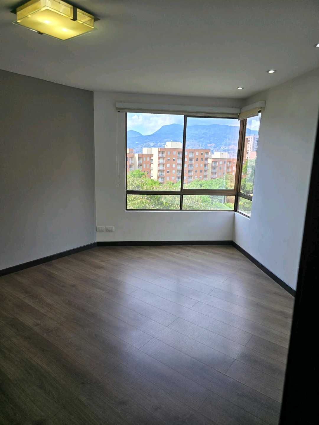 Apartamento en Arriendo Castropol