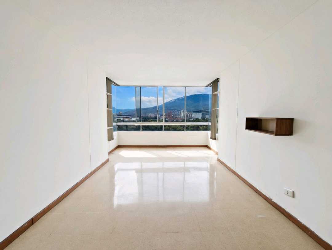 Apartamento para arriendo o para amoblar Conquistadores PC