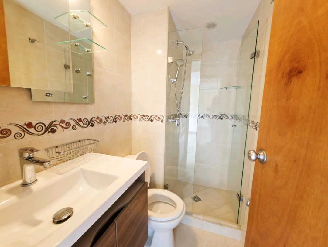 Apartamento para arriendo o para amoblar Conquistadores PC