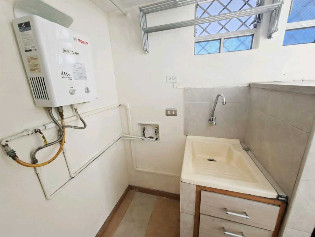 Apartamento para arriendo o para amoblar Conquistadores PC