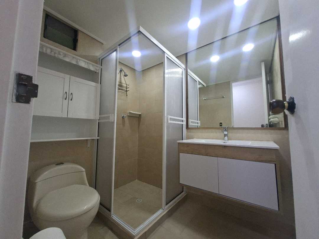 Apartamento para arriendo y venta Superior 6