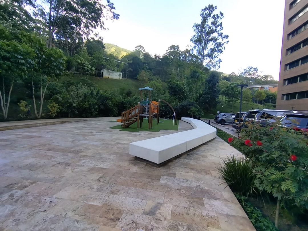 Miniatura 27