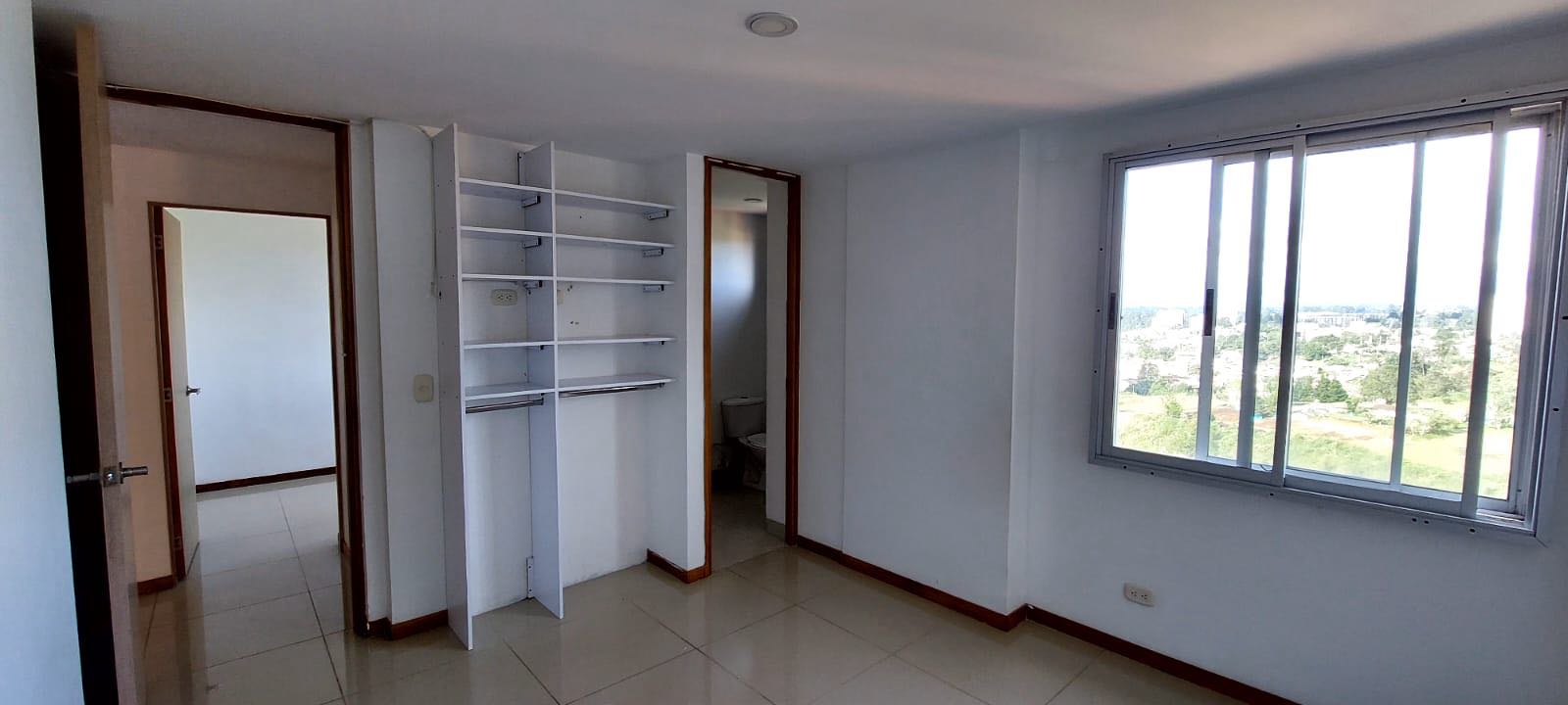 Miniatura 10