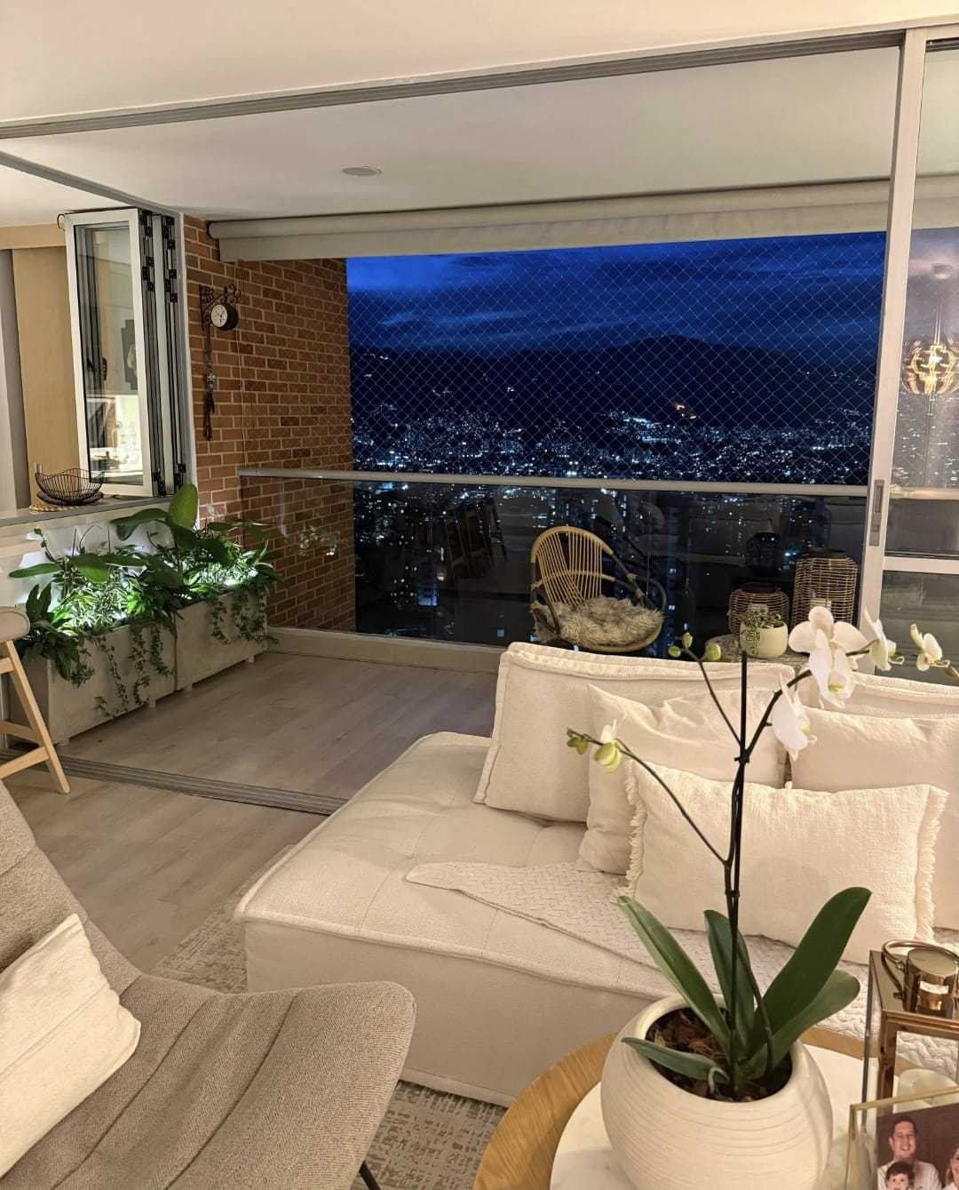 Apartamento para la venta Esmeraldal cerca a la Intermedia P15