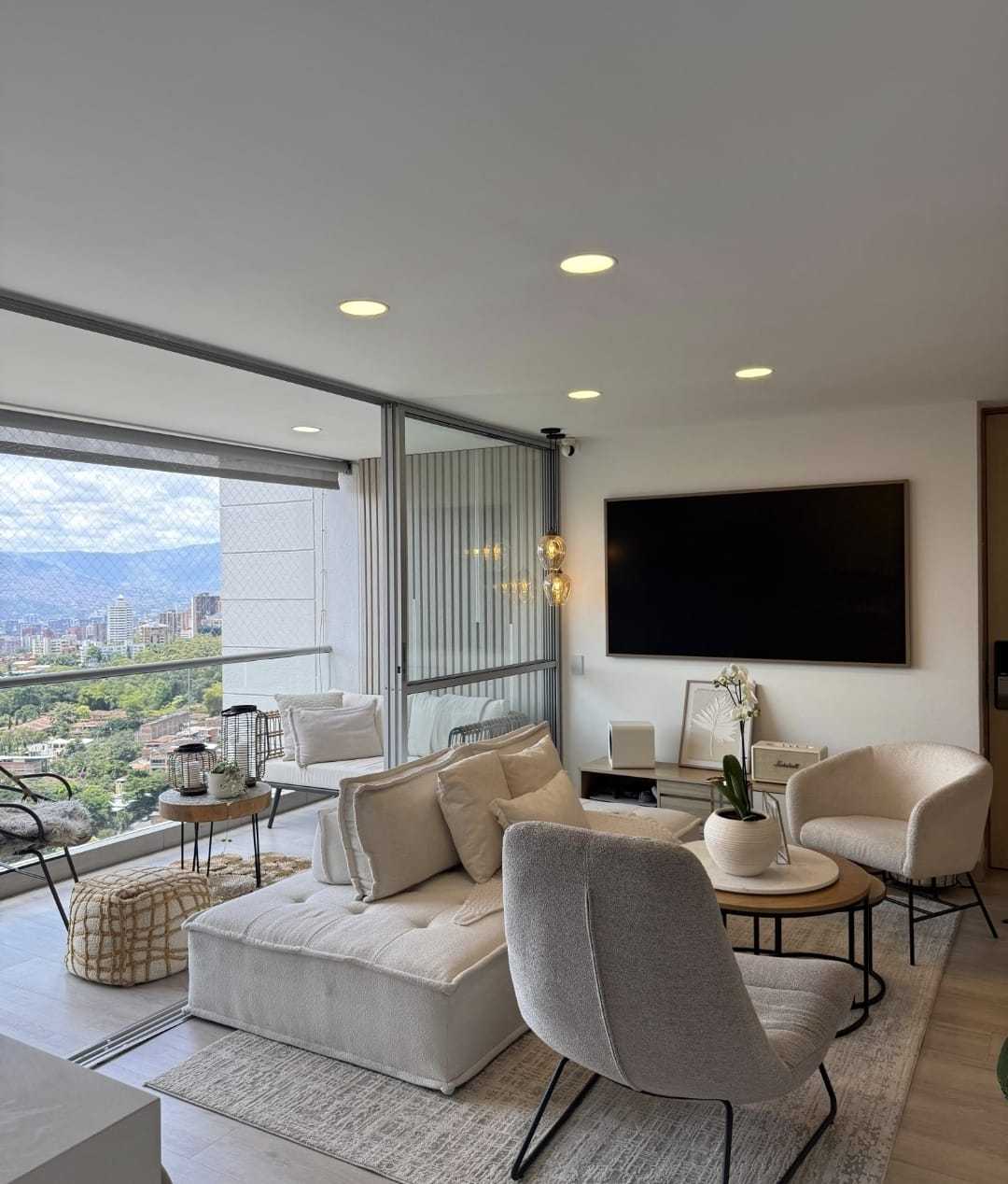 Apartamento para la venta Esmeraldal cerca a la Intermedia P15