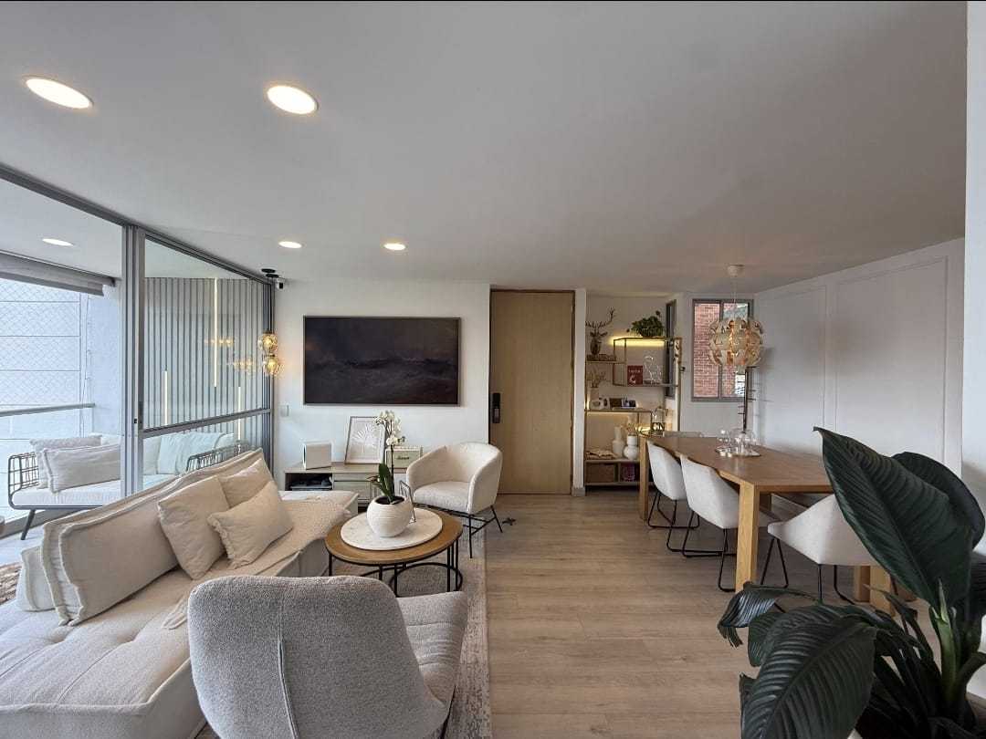 Apartamento para la venta Esmeraldal cerca a la Intermedia P15