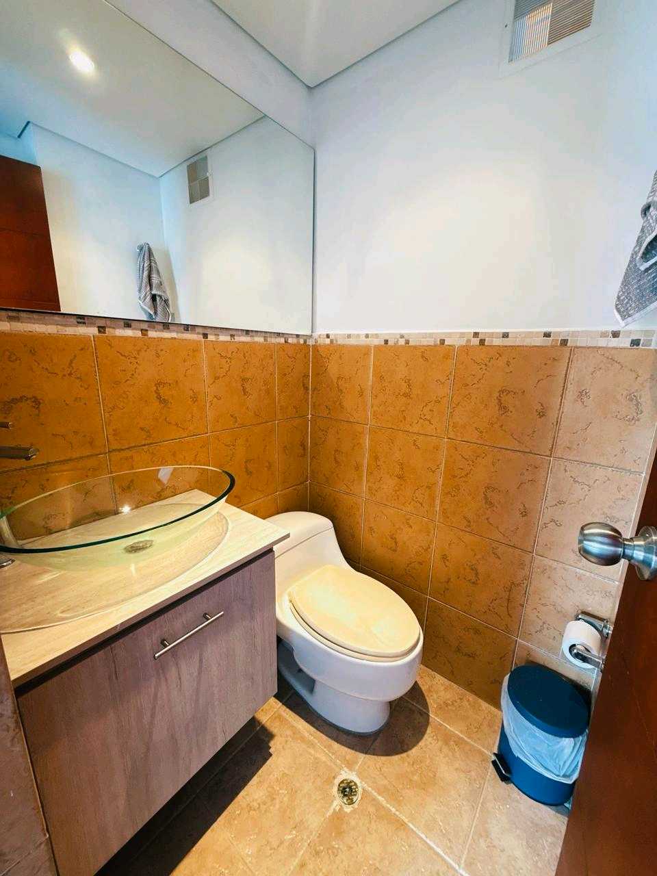 Apartamento dúplex para la venta Laureles cerca a Viva Laureles 98mts2