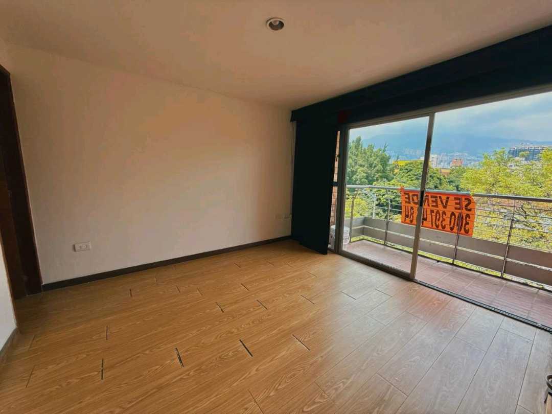 Apartamento dúplex para la venta Laureles cerca a Viva Laureles 98mts2