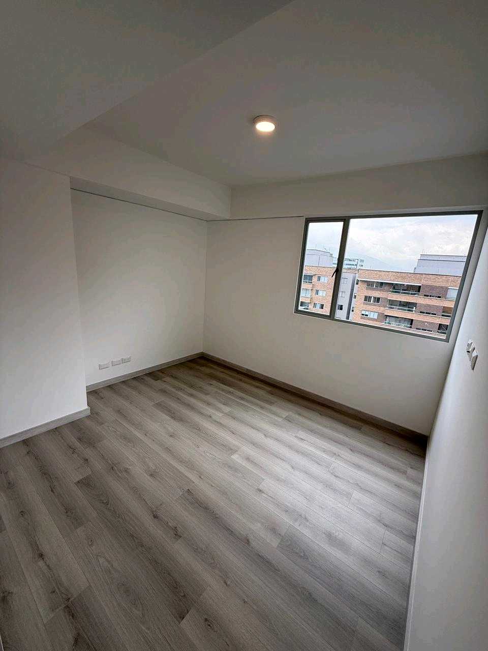 Apartamento para la venta Poblado ciudad del rio FLLC