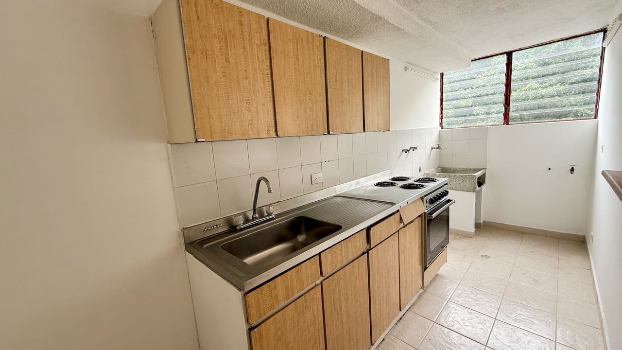 Apartamento en Venta, Loma del Encierro - El Poblado