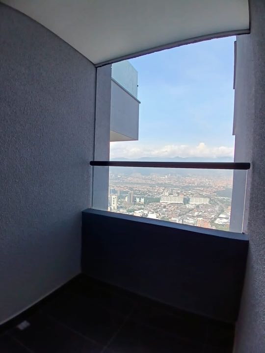Miniatura 16
